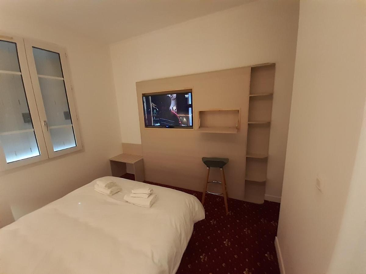 Hotel Le Passiflore 圣波勒-德莱昂 外观 照片